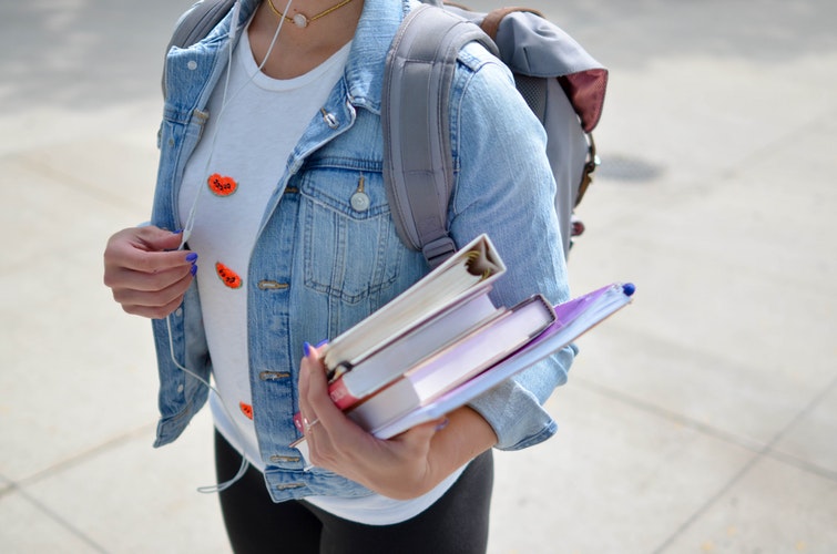 Pourquoi investir sur sa marque personnelle - L'étudiant